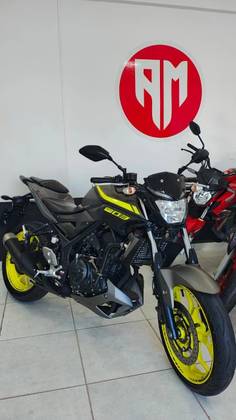 YAMAHA MT-03 ABS YAMAHA MT-03 ABS